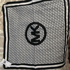 Michael Kors scarf